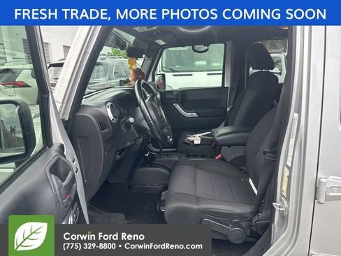 Used 2011 Jeep Wrangler Unlimited Sahara w/ Trailer Tow Group AWD/4WD image 10