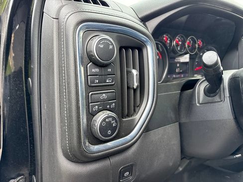 Used 2019 Chevrolet Silverado 1500 LT w/ All-Star Edition AWD/4WD image 17