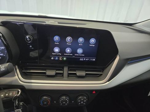 New 2026 Chevrolet Trax LS w/ LS Convenience Package FWD image 17