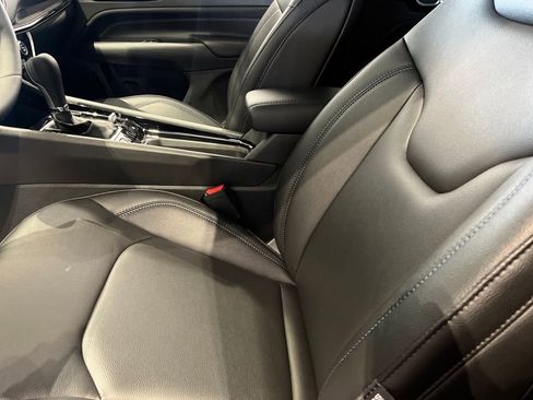 New 2026 Jeep Compass Limited AWD/4WD image 14