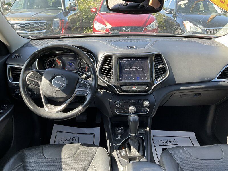 Used 2020 Jeep Cherokee Limited AWD/4WD image 16
