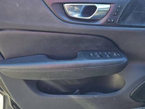 Used 2023 Volvo S60 T8 Plus w/ Climate Package image 6