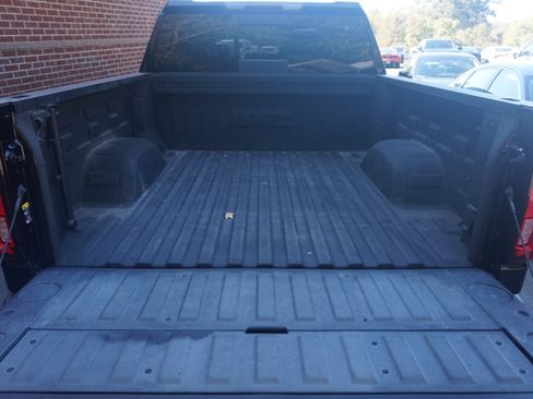 Used 2019 GMC Sierra 1500 SLT w/ SLT Premium Plus Package image 18