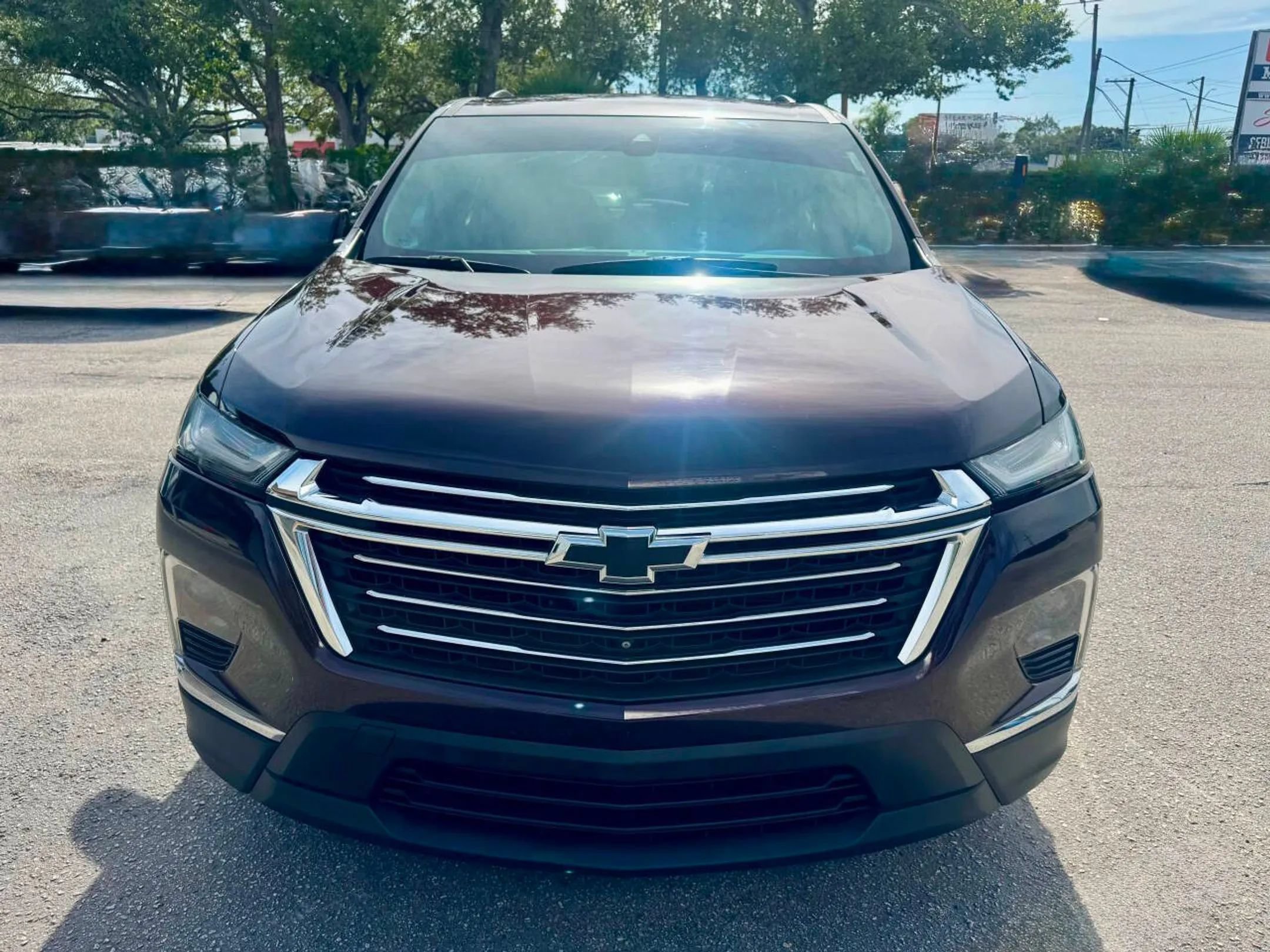 Used 2022 Chevrolet Traverse LT FWD image 14