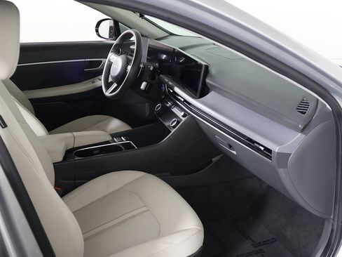 Used 2025 Hyundai Sonata SEL image 22