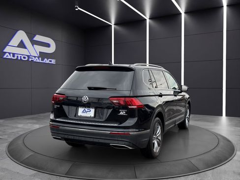 Used 2021 Volkswagen Tiguan SEL image 6