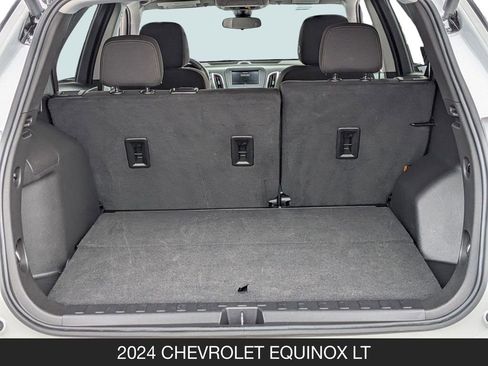 Used 2024 Chevrolet Equinox LT FWD image 23