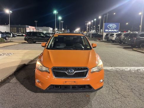 Used 2014 Subaru Crosstrek 2.0i Premium w/ Moonroof Package image 8