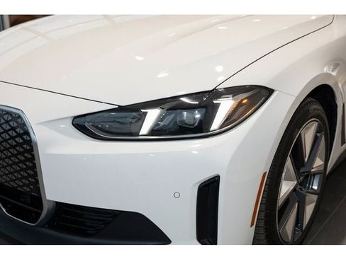 Used 2025 BMW i4 xDrive40i w/ Premium Package image 48