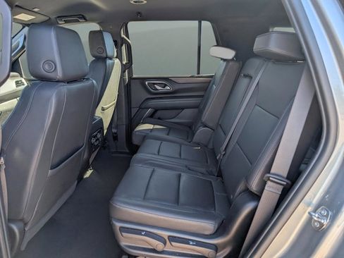 Used 2023 Chevrolet Tahoe LT w/ Luxury Package image 15