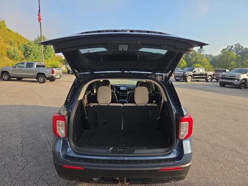 Used 2020 Ford Explorer XLT w/ Comfort Package AWD/4WD image 23