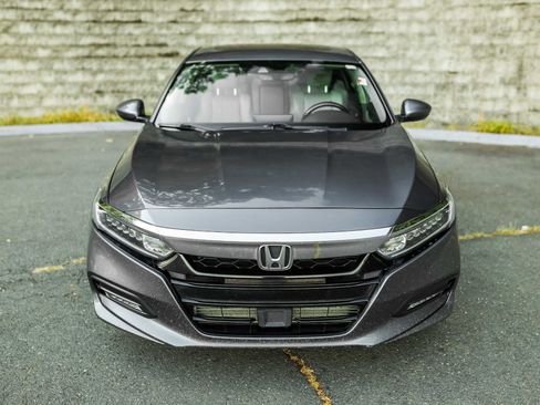 Used 2018 Honda Accord EX-L image 3