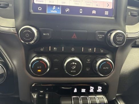 Used 2022 RAM 1500 Laramie w/ Sport Appearance Package image 21
