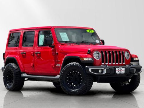 Used 2019 Jeep Wrangler Unlimited Sahara AWD/4WD image 1