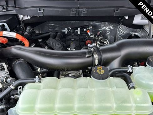 New 2025 Ford F150 Platinum w/ Equipment Group 702A High image 33