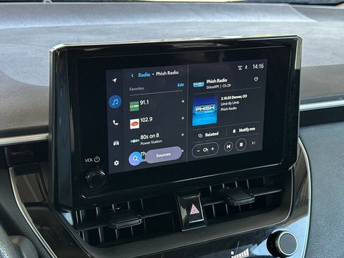 Used 2025 Toyota Corolla LE image 15