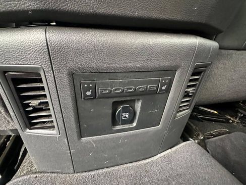 Used 2009 Dodge Ram 1500 Truck Laramie AWD/4WD image 24