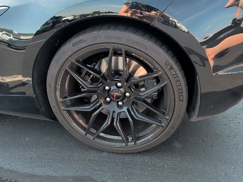 Used 2025 Chevrolet Corvette Z06 w/ Stealth Interior Trim Package RWD image 10