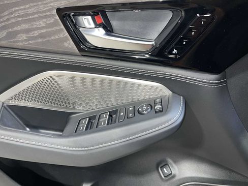 Used 2023 Acura MDX SH-AWD w/ Advance Package image 23