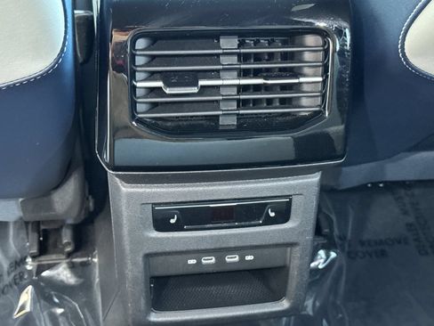Used 2023 Volkswagen ID.4 Pro S Plus RWD image 34