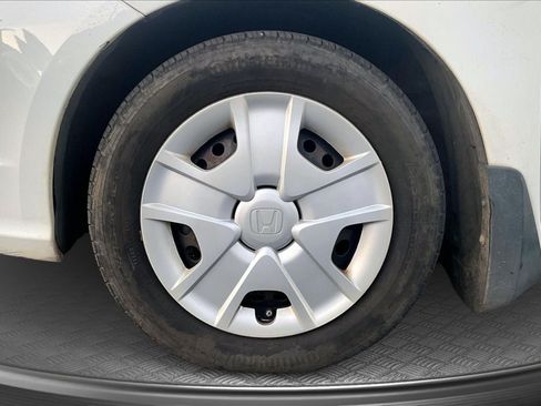Used 2013 Honda Fit image 9