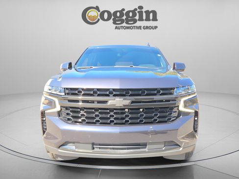 Used 2023 Chevrolet Traverse LT image 9