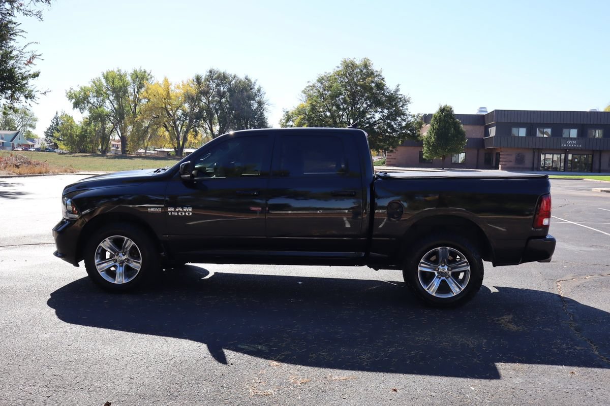 Used 2018 RAM 1500 Sport w/ Convenience Group AWD/4WD image 9