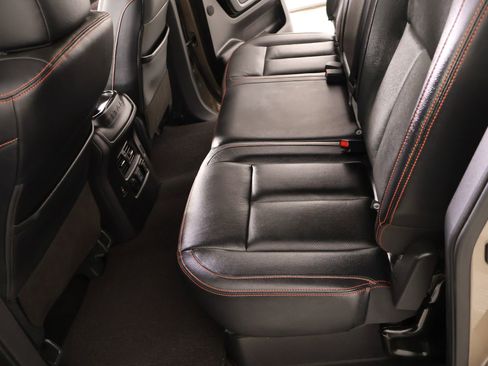 Used 2023 Nissan Titan PRO-4X w/ Pro-4x Convenience Package image 13