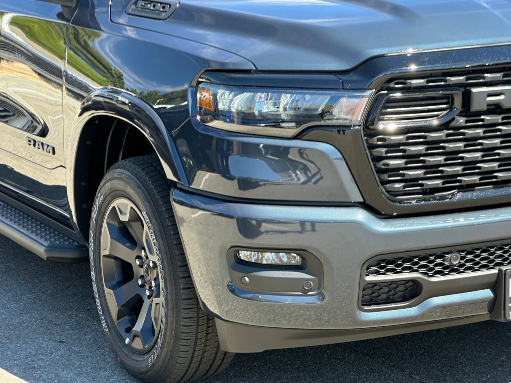 New 2026 RAM 1500 Big Horn AWD/4WD image 9