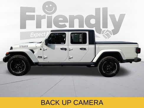 Used 2022 Jeep Gladiator Sport AWD/4WD image 8