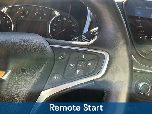 Used 2022 Chevrolet Equinox LT image 14