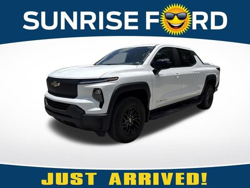 Used 2024 Chevrolet Silverado EV W/T AWD/4WD image 1