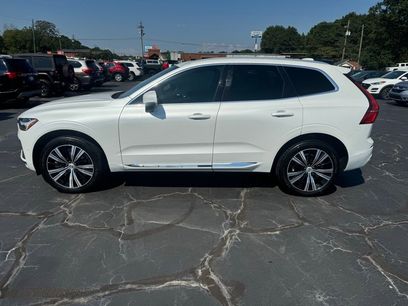 Used 2022 Volvo XC60 B6 Inscription w/ Advanced Package