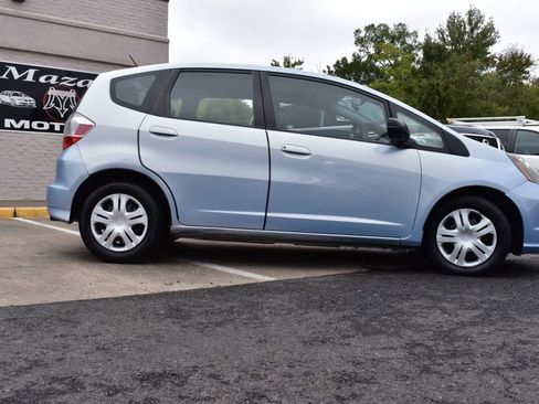 Used 2010 Honda Fit image 4