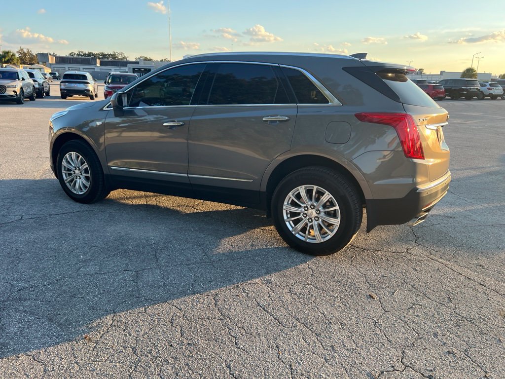 Used 2018 Cadillac XT5 FWD image 4