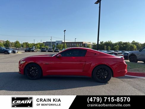 Used 2016 Ford Mustang GT w/ Black Accent Package RWD image 6