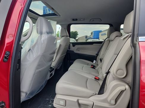 New 2026 Honda Odyssey EX-L image 10