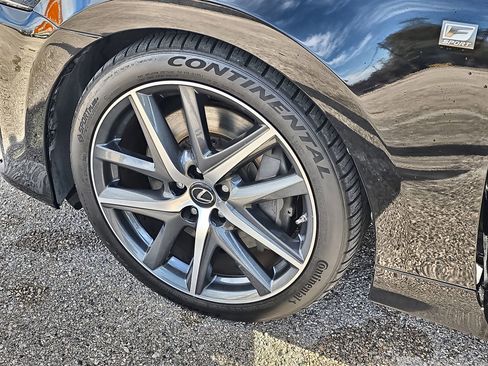 Used 2019 Lexus GS 350 F Sport image 10