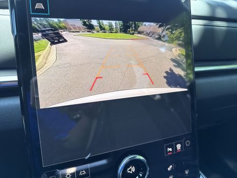 New 2027 GMC Terrain Elevation FWD image 15