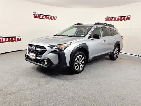 Certified 2024 Subaru Outback Premium image 2