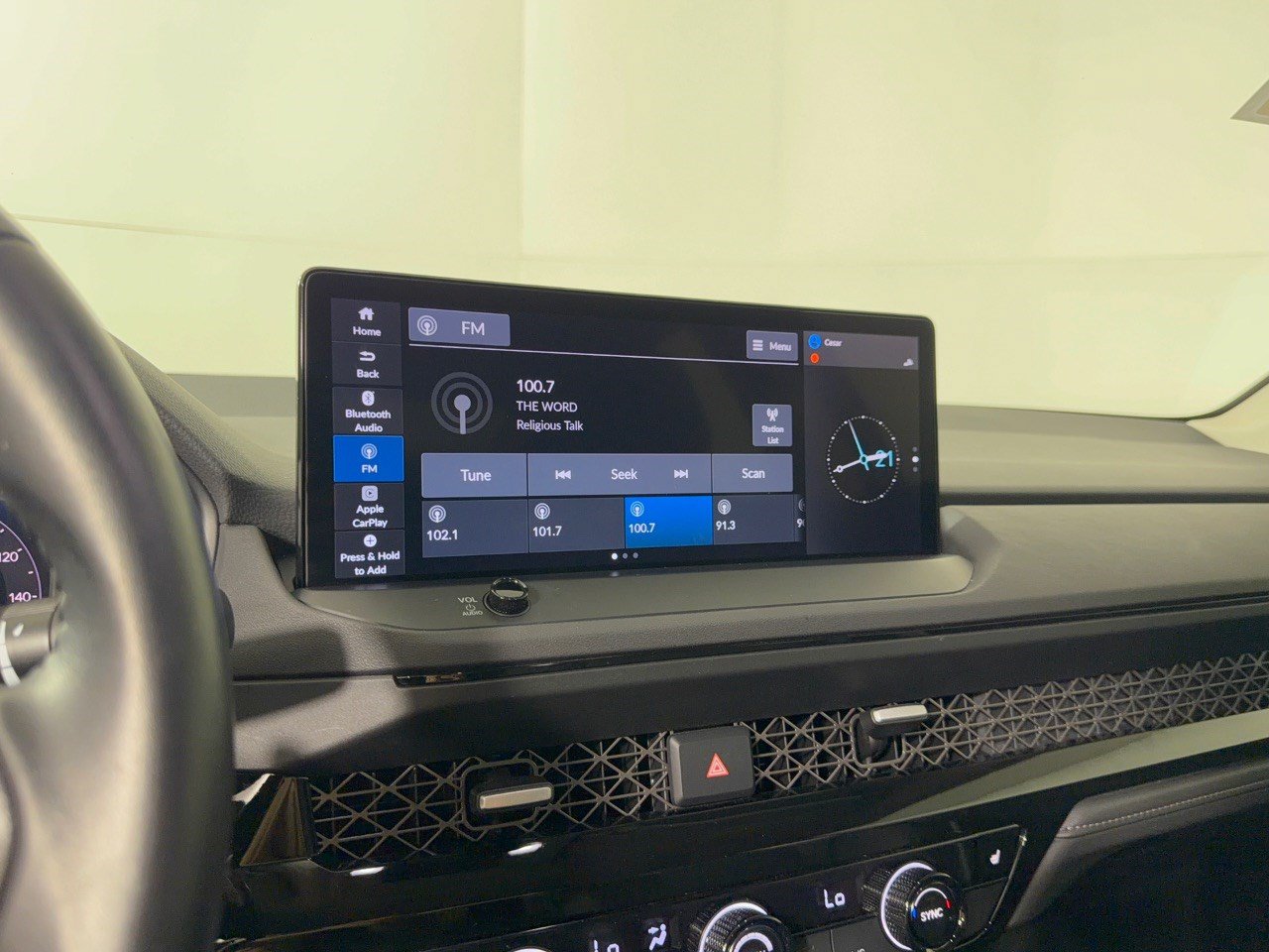 Certified 2025 Honda Accord EX-L image 23