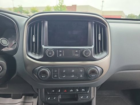 Used 2021 Chevrolet Colorado Z71 image 19