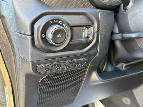 New 2026 Jeep Wrangler Unlimited Rubicon image 19