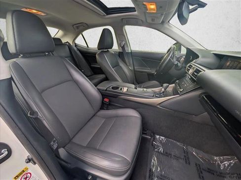 Used 2015 Lexus IS 250 w/ Navigation System Package RWD image 19