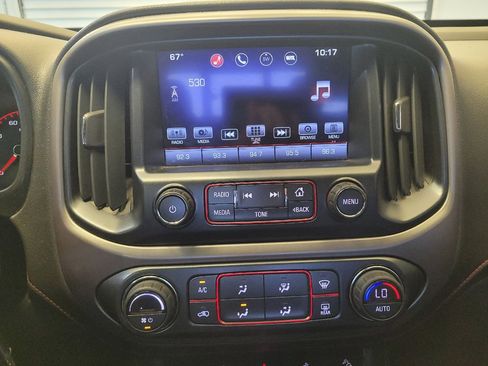 Used 2016 GMC Canyon SLE w/ All Terrain Package AWD/4WD image 25