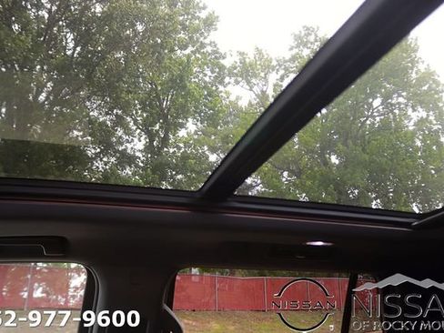 Used 2021 Chevrolet Tahoe High Country AWD/4WD image 33