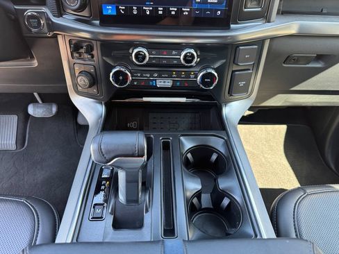 Used 2025 Ford F150 Platinum AWD/4WD image 12