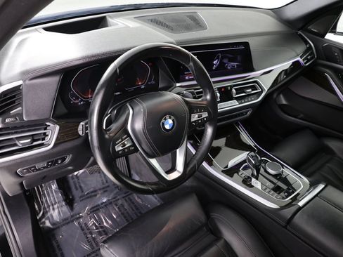 Used 2020 BMW X5 xDrive50i w/ Executive Package AWD/4WD image 22