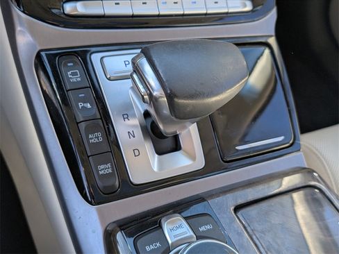 Used 2019 Genesis G90 5.0 Ultimate image 28