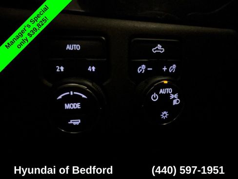 Used 2025 Chevrolet Silverado 1500 LT w/ Protection Package AWD/4WD image 16